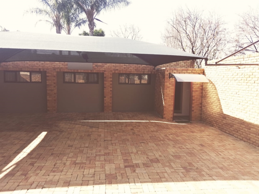 11 Bedroom Property for Sale in Riebeeckstad Free State